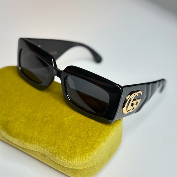 Gucci Accessories - Gucci Rectangular Sunglasses